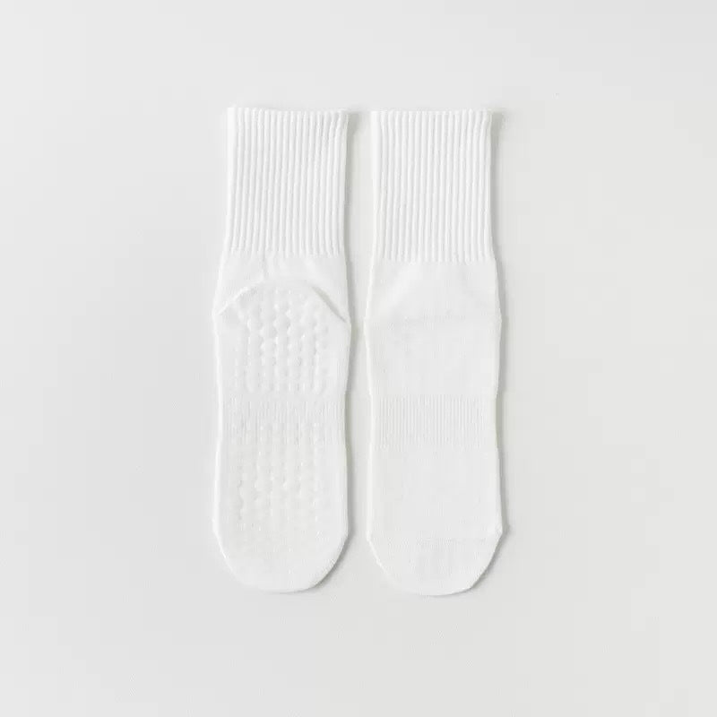 Solid-color yoga socks
